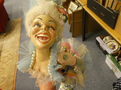 Lot 370 - A collection of 20th/21st century various string and other puppets, harlequin and clown dolls, dumb