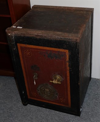 Lot 1169 - An S.Withers & Co. West Bromwich painted cast iron safe (with key)