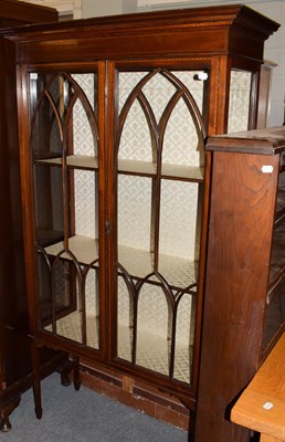 Lot 1277 - An Edwardian inlaid mahogany glazed display case