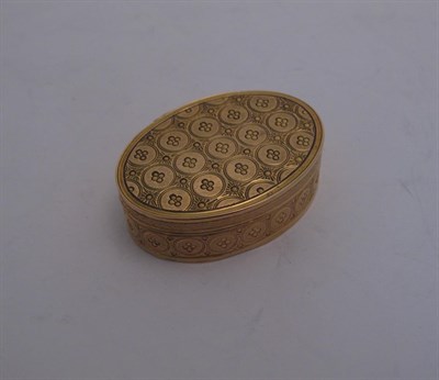 Lot 2040 - A Swiss or German Gold Patch-Box, Maker's Mark GB Incuse Crowned, First Quarter 19th Century, oval