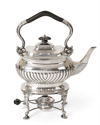 Lot 2125 - An Edward VII Silver Kettle, Stand and Lamp, by Atkin Brothers, Sheffield, 1909, oval, the...
