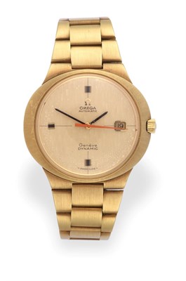 Lot 2181 - A Rare 18 Carat Gold Automatic Calendar Centre Seconds Wristwatch, signed Omega, Geneve, model:...