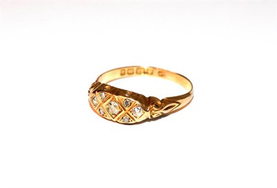Lot 87 - An 18 carat gold diamond ring, finger size P