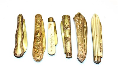 Lot 131 - Six various silver mounted or silver plated fruit knives, two with mother of pearl mounted...