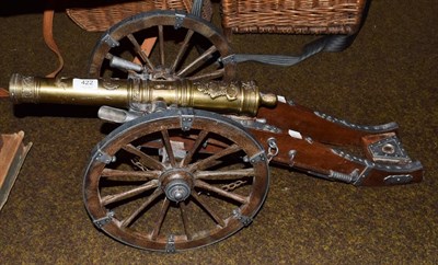 Lot 422 - A reproduction cannon