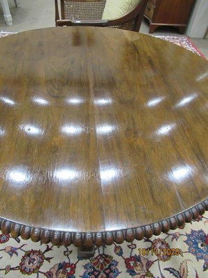 Lot 242 - A Regency Rosewood Circular Dining Table, in the manner of Gillows, early 19th century, the...