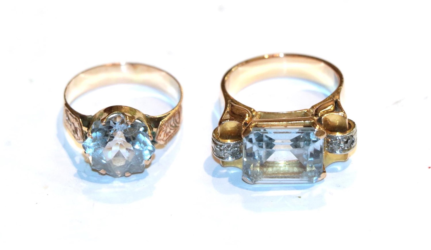 Lot 105 - Two blue synthetic spinel rings, finger sizes K1/2 and M