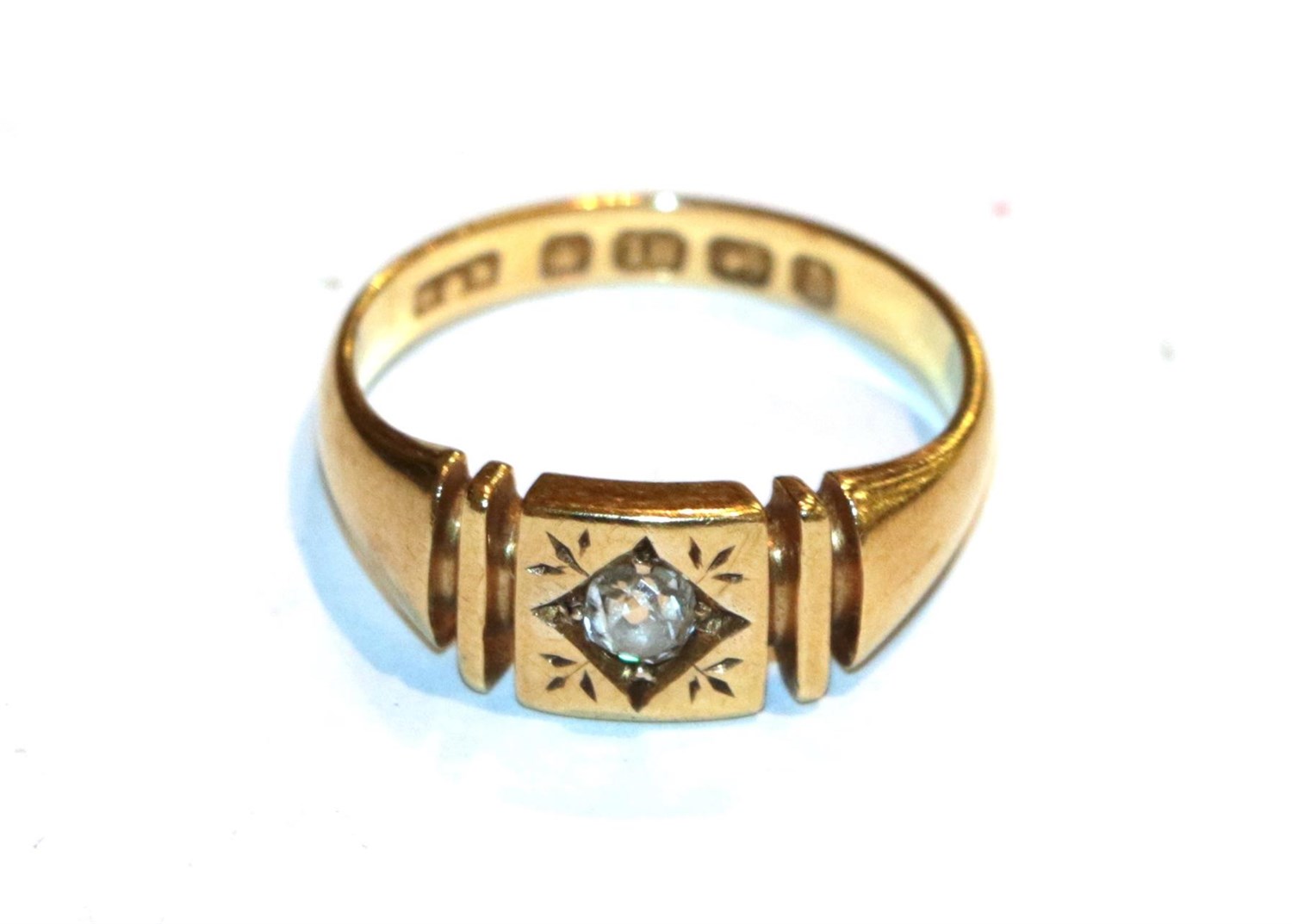 Lot 107 - An 18 carat gold diamond solitaire ring, finger size O1/2
