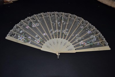 Lot 5064 - A Quantity of 19th and 20th Century Fans, including some for spares and repairs: To include a...