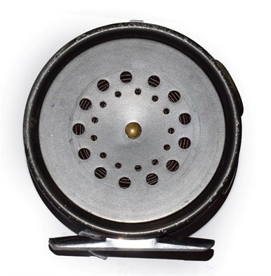 Lot 3066 - A Hardy Prefect 3 1/8'' RHW Trout Fly Reel with agate line guard.