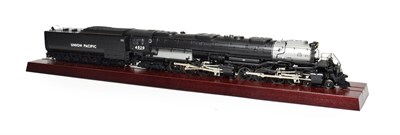 Lot 3393 - Trix HO Gauge 2 Rail 22063 4-8-8-4 Big Boy Union Pacific 4020 DCC in wooden display box (E card box