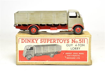 Lot 3514 - Dinky 511 Guy 4-Ton Lorry grey/red (G box G)