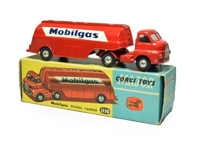 Lot 3551 - Corgi 1110 Bedford S Type Mobilgas Petrol Tanker (E box G-E, with card insert)