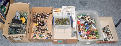 Lot 3685 - Various White Metal And Plastic Soldiers including examples by Del Prado, Airfix and others;...