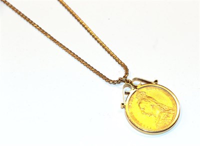Lot 84 - A sovereign dated 1889 loose mounted as a pendant on a 9 carat gold chain, chain length 61cm