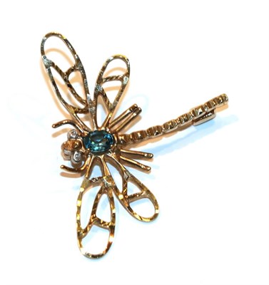 Lot 98 - A 9 carat gold dragonfly brooch, length 3.5cm