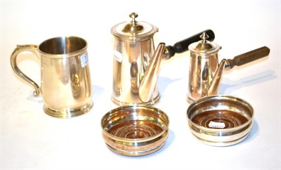 Lot 178 - A silver tankard by Mappin & Webb with four other items