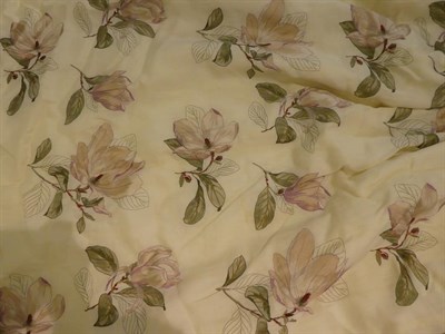 Lot 371 - Quantity of curtains and poles