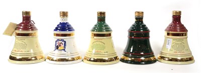 Lot 5073 - Bell's Blended Scotch Whisky, twelve ceramic decanters, each 40% vol 70cl, one 40% vol 50cl (13)