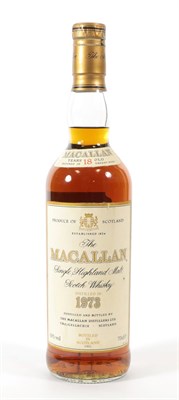Lot 5121 - The Macallan Single Highland Malt Scotch Whisky 18 Years Old, distilled 1973, bottled 1991, 43% vol