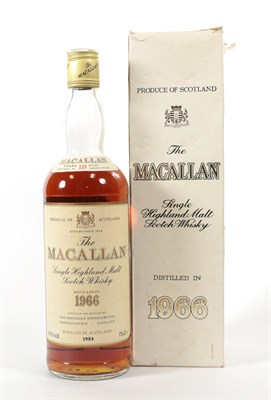 Lot 5124 - The Macallan Single Highland Malt Scotch Whisky 18 Years Old, distilled 1966, bottled 1984, 43% vol