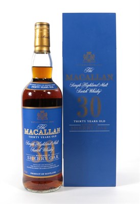 Lot 5140 - The Macallan 30 Years Old Single Highland Malt Scotch Whisky, 43% vol 700ml, in blue painted wooded