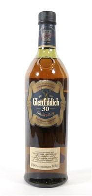 Lot 5143 - Glenfiddich 30 Years Old Pure Single Malt Whisky, 700ml 40% vol (one bottle)