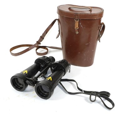 Lot 134 - A Pair of Second World War Naval 7x CF41 Binoculars by Barr & Stroud, Glasgow & London, to...