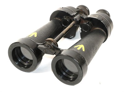Lot 168 - A Pair of Second World War CF41 7X Naval Binoculars by Barr & Stroud, marked A.P No.1900A,...