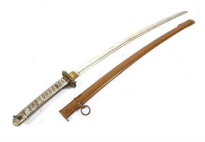 Lot 257 - A Japanese Second World War NCO's Shin-gunto Sword, pre 1945, the 67cm machine forged steel...