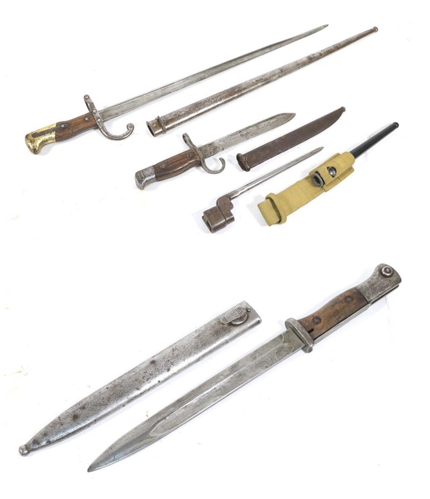 Lot 303 - A French Model 1872 Gras Sword Bayonet, with St Etienne T section steel blade, the steel crossguard