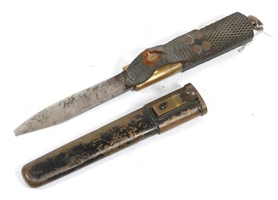 Lot 305 - A First World War German Trench Knife, the 10.5cm single edge steel blade with maker's logo and...