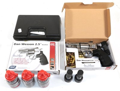 Lot 359 - PURCHASER MUST BE 18 YEARS OF AGE OR OVER Two Dan Wesson .177 Calibre CO2 Airgun Revolvers,...