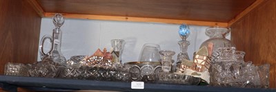 Lot 308 - A large assortment of cut glass and crystal glass ware together with six Lilliput Lane...