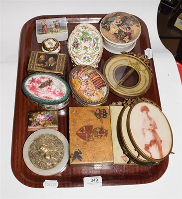 Lot 349 - A quantity of decorative boxes and covers 19th century and later, including Pratt ware...