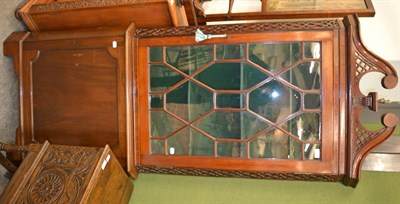 Lot 1265 - A 19th century mahogany floor standing glazed corner cupboard and an early 19th century...