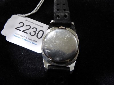 Lot 2230 - A Stainless Steel Top Wind Wristwatch, signed Zenith, 1935, (calibre 10-1/2-2) lever movement...