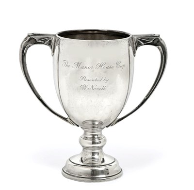 Lot 2371 - A George V Silver Two-Handled Cup, by Collingwood and Sons Ltd., Birmingham, 1933, the bowl...