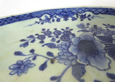 Lot 127 - A Chinese Porcelain Stand, Qianlong, of lobed oval form, painted in underglaze blue with...
