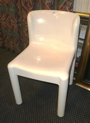 Lot 1753 - A 1970's White Moulded Plastic Chair, by Carlo Bartoli for Kartell, marked "Kartell 4875...