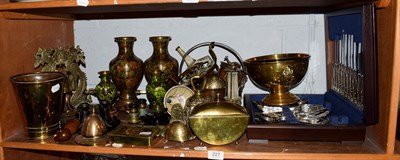 Lot 227 - A selection of copper and brass ware including a Christmas 1914 box, pen stand, brass bell,...