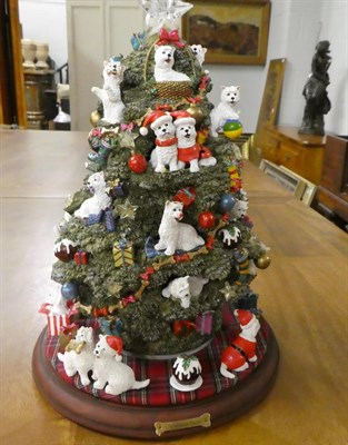 Lot 339 - Quantity of Christmas ornaments in six boxes