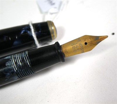 Lot 149 - A Parkette fountain pen with nib stamped 14-ct, a Mabie, Todd & Co. fountain pen stamped Swan...