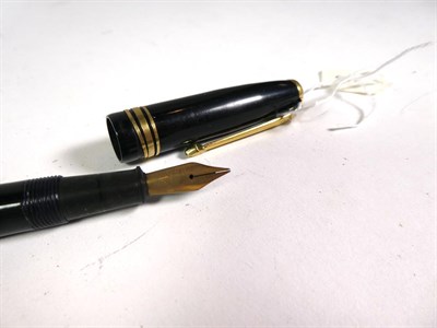 Lot 177 - A Conway Stewart 15 fountain pen with nib stamped 14ct and matching pencil, two Conway Stewart...