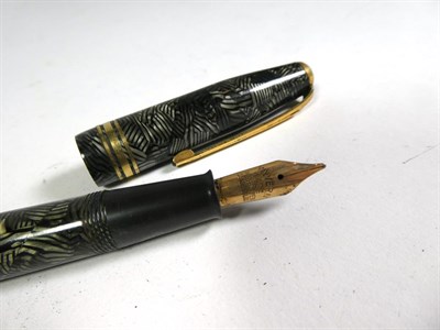 Lot 181 - A Wyvern Ambassador fountain pen with nib stamped 14ct, a Swan No.2 fountain pen with nib...