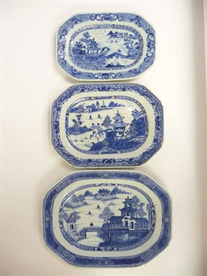 Lot 134 - A Chinese Porcelain Serving Platter, Qianlong, of canted rectangular form, painted in...