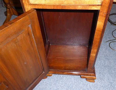 Lot 1266 - A pair of early 20th century crossbanded and inlaid walnut bedside cupboards, 43cm by 29cm by 74cm