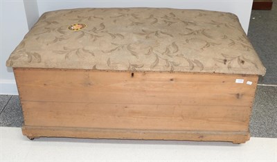 Lot 1333 - A pine blanket chest with upholstered top