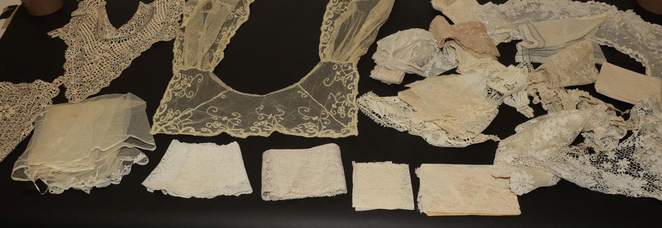 Lot 2034 - Assorted Late 19th/Early 20th Century Lace, comprising Maltese and tape lace collars, cuffs, trims