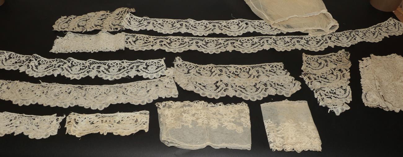 Lot 2041 - Assorted Mainly 19th Century Lace, comprising a Brussels type large lace collar; cream net...